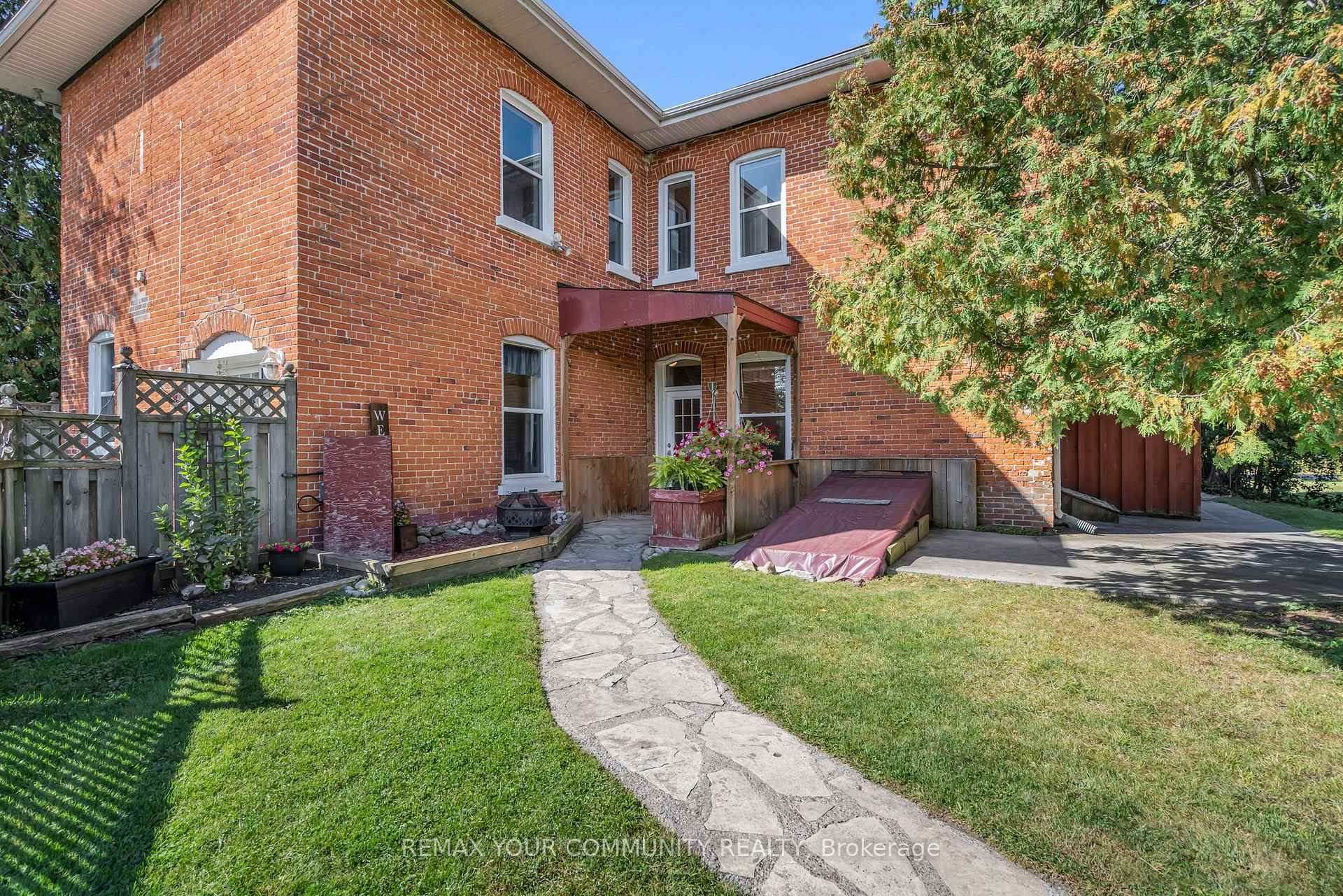 Photo 40 of 351 Hedge Road, Georgina, Sutton & Jackson's Point — HOMEH