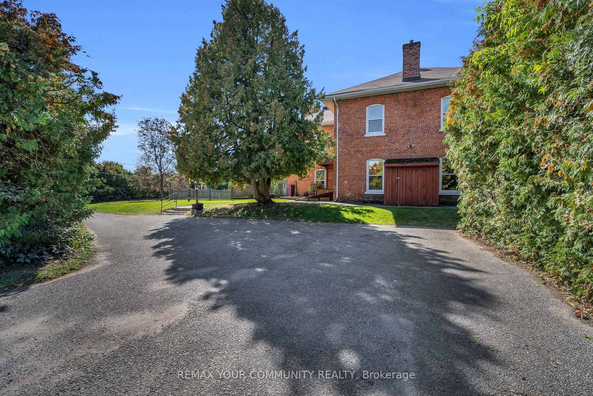 Photo 44 of 351 Hedge Road, Georgina, Sutton & Jackson's Point — HOMEH