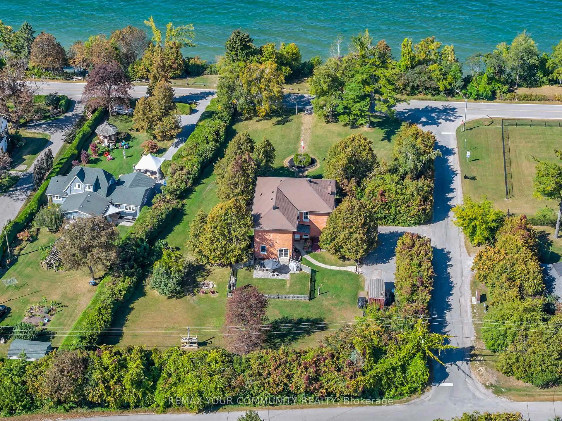 Photo 24 of 351 Hedge Road, Georgina, Sutton & Jackson's Point — HOMEH