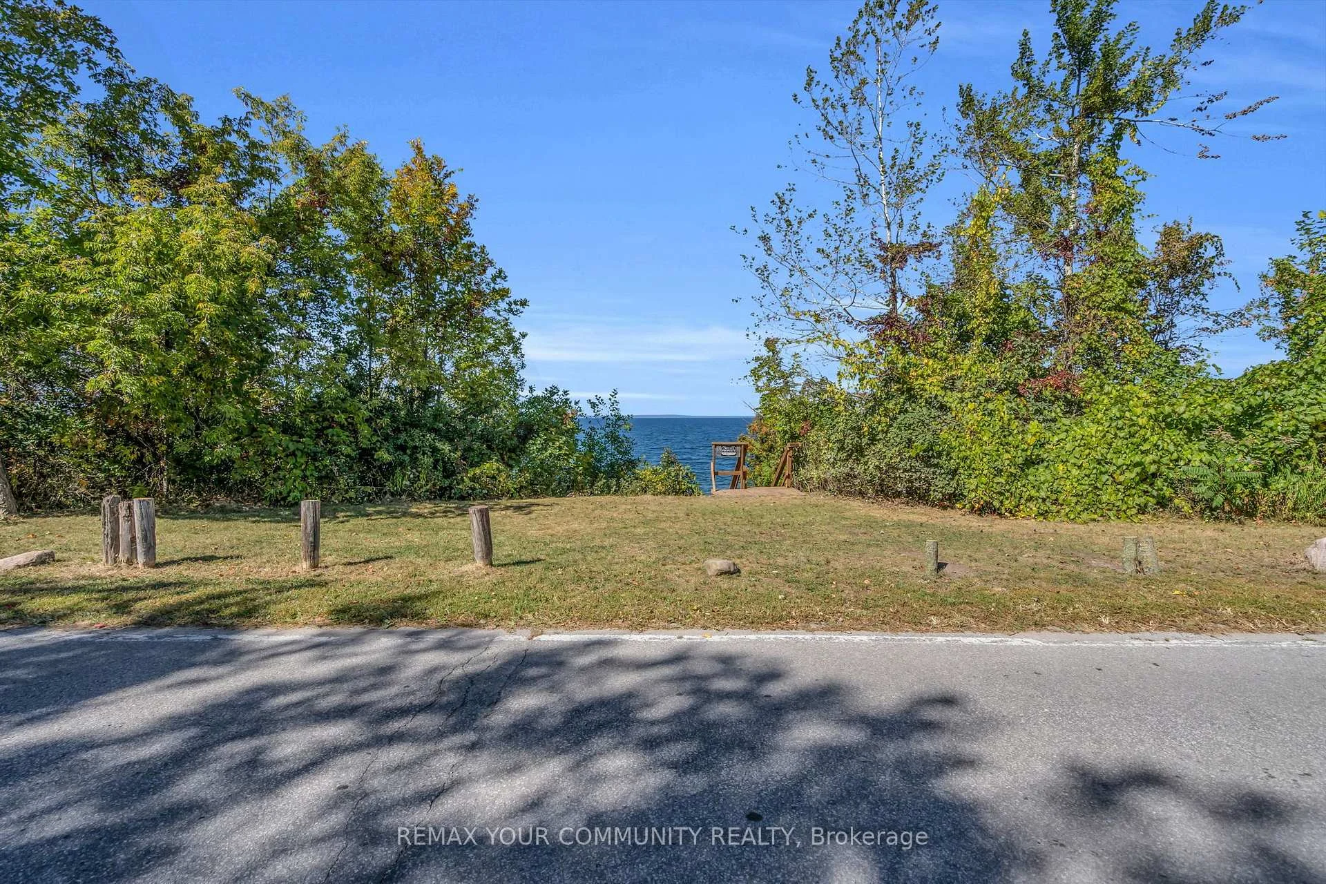 Photo 56 of 351 Hedge Road, Georgina, Sutton & Jackson's Point — HOMEH