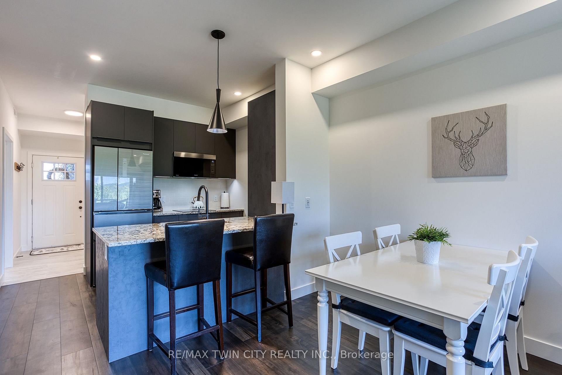 Photo 7 of Unit 206, 12 Beausoleil Lane, Blue Mountains — HOMEH