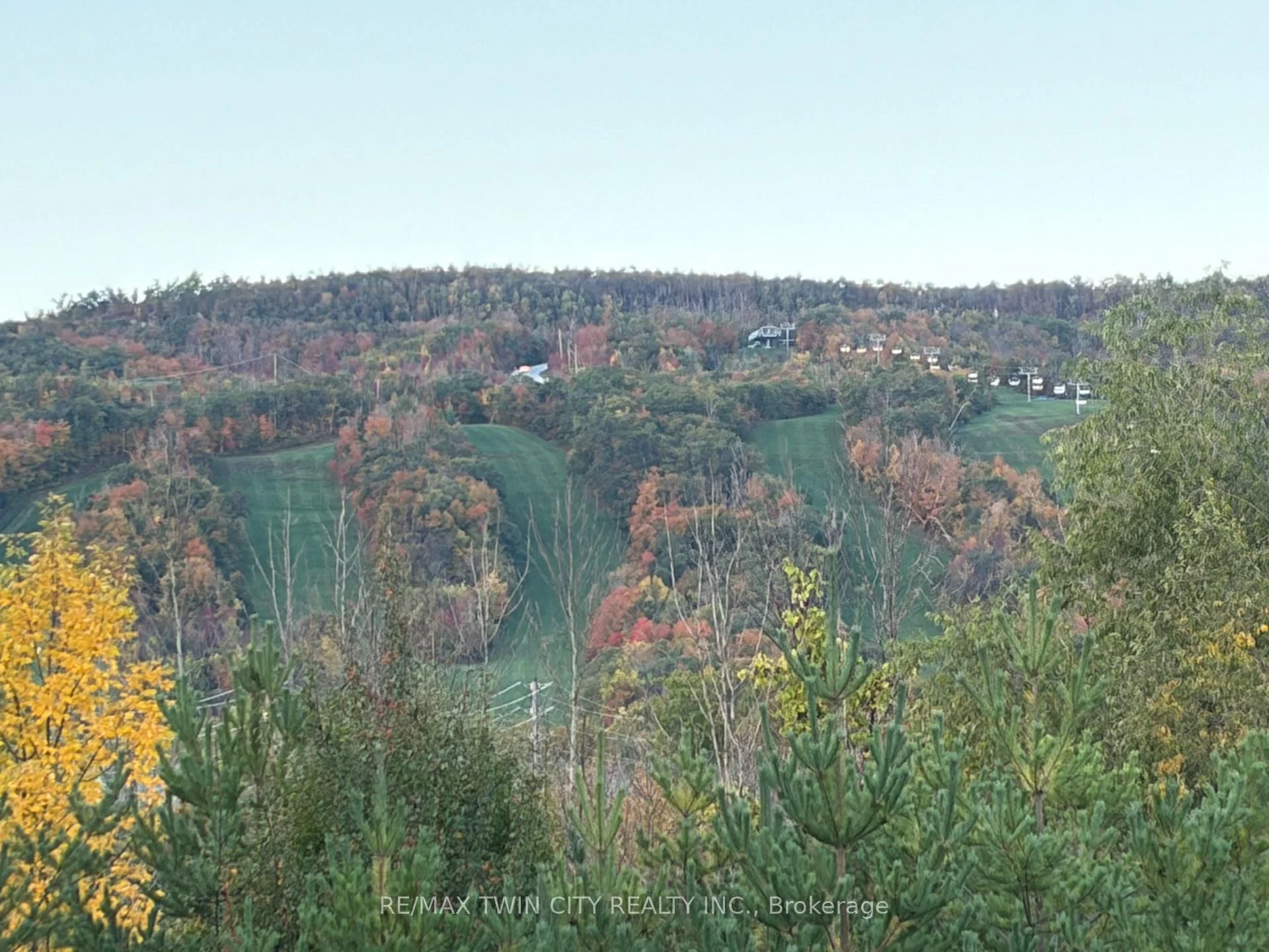 Photo 3 of Unit 206, 12 Beausoleil Lane, Blue Mountains — HOMEH