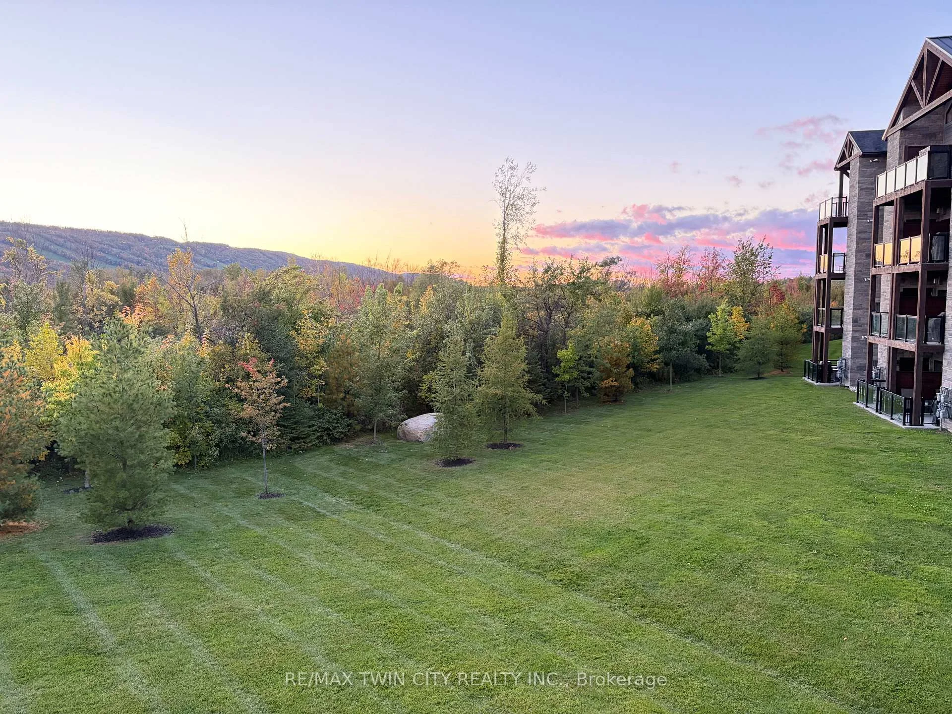 Photo 46 of Unit 206, 12 Beausoleil Lane, Blue Mountains — HOMEH