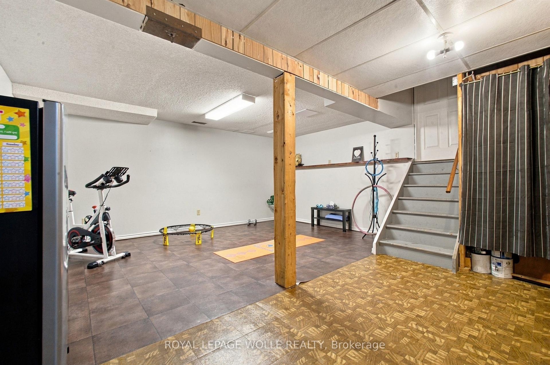 Photo 29 of 802 Strasburg Road, Kitchener, Country Hills — HOMEH