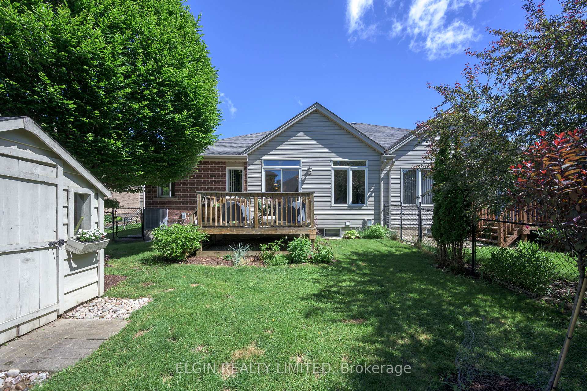 Photo 5 of 34 Pear Tree Avenue, St. Thomas — HOMEH