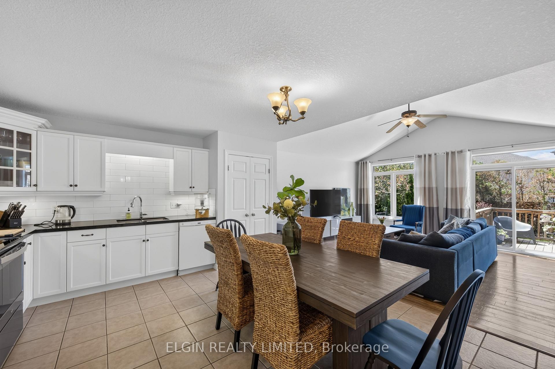 Photo 11 of 34 Pear Tree Avenue, St. Thomas — HOMEH
