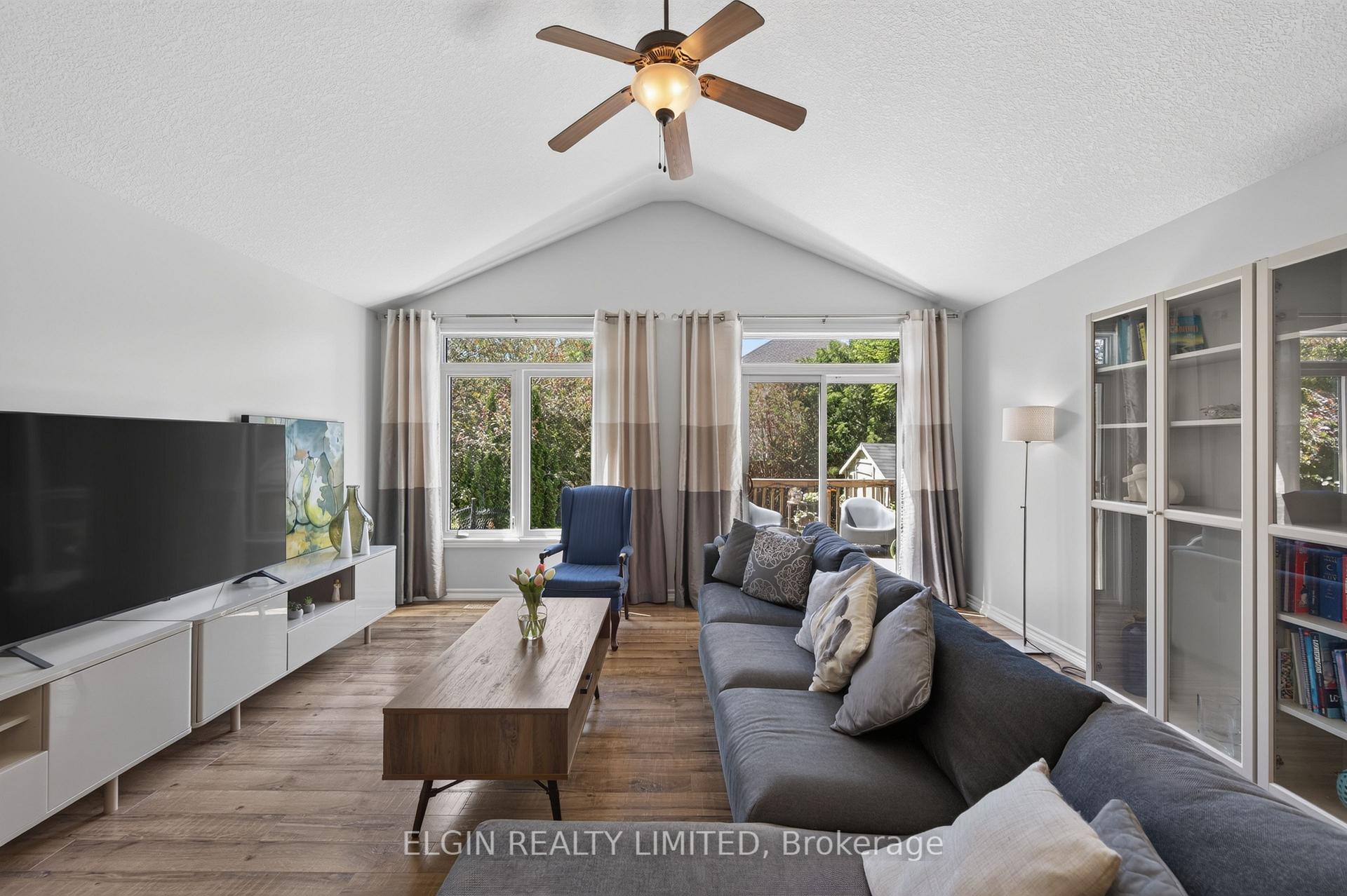 Photo 15 of 34 Pear Tree Avenue, St. Thomas — HOMEH