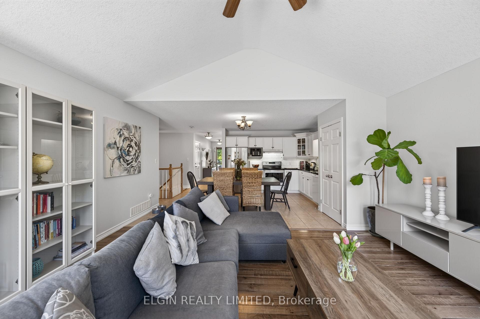 Photo 17 of 34 Pear Tree Avenue, St. Thomas — HOMEH