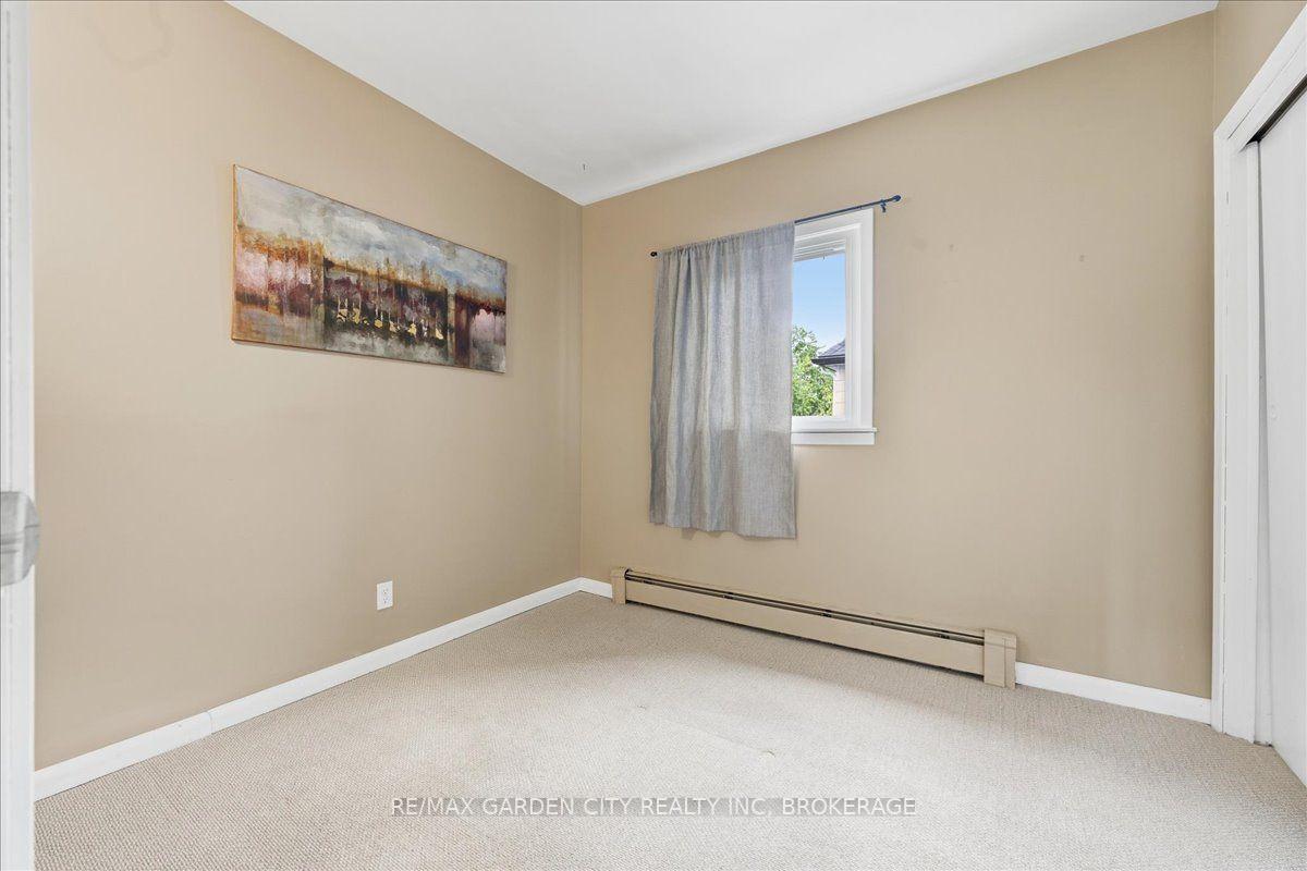 Photo 16 of 14 Forks Road, Welland, Dain City — HOMEH