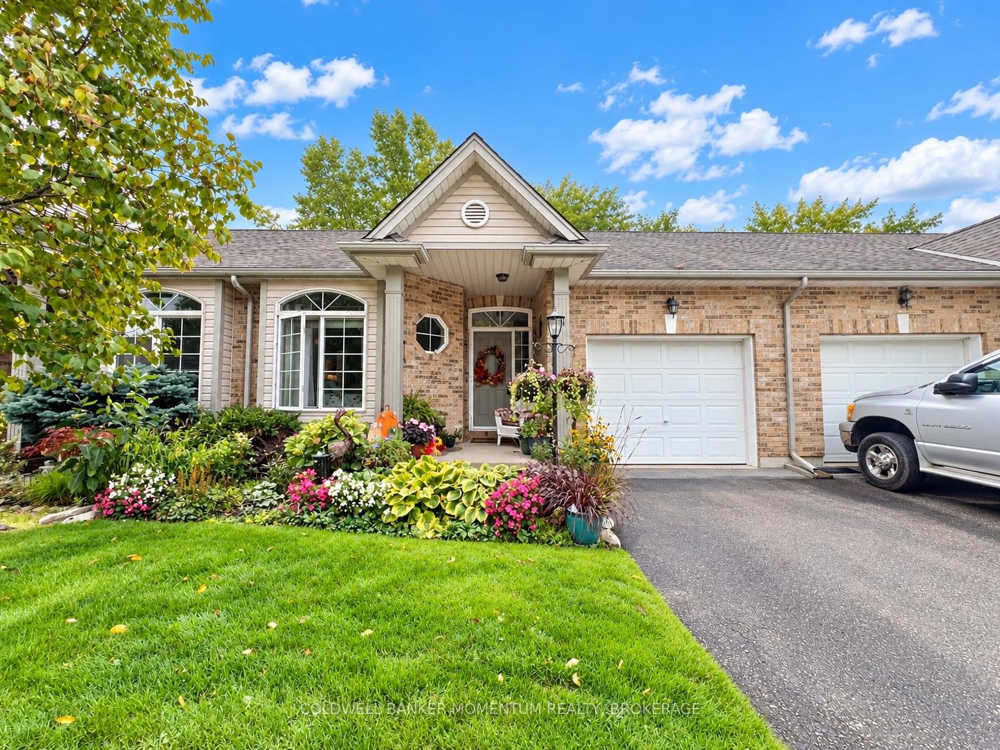 Photo 3 of Unit 11, 5200 Dorchester Road, Niagara Falls, Morrison — HOMEH