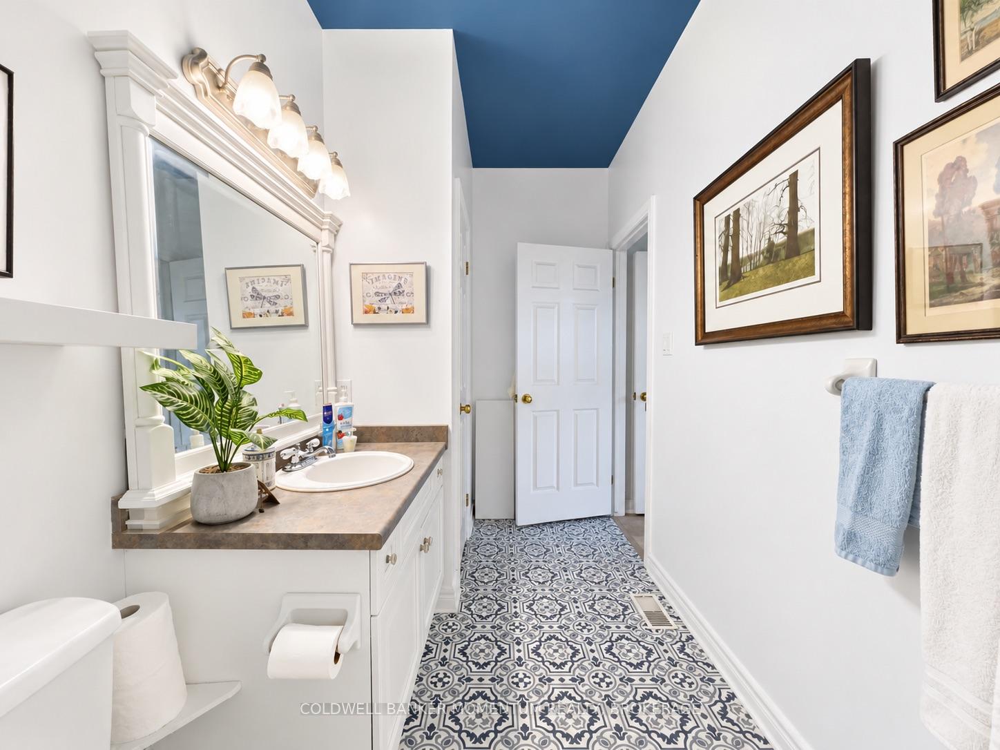 Photo 24 of Unit 11, 5200 Dorchester Road, Niagara Falls, Morrison — HOMEH