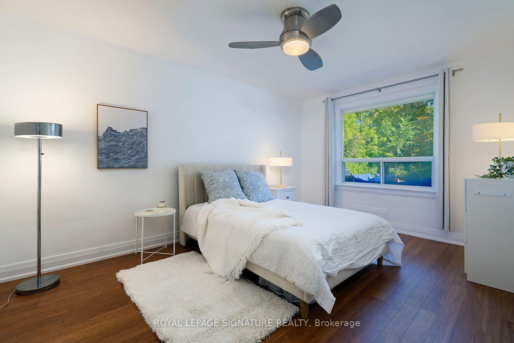 Photo 17 of 11 Koos Road, Etobicoke, Markland Wood — HOMEH