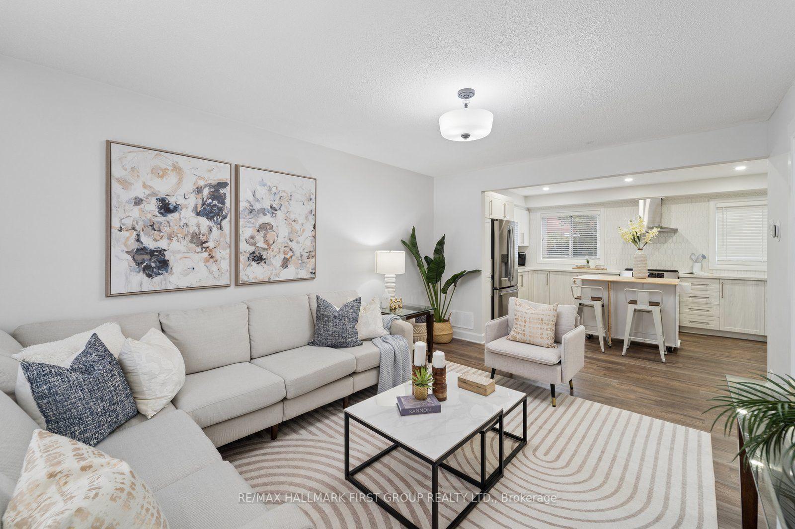 Photo 7 of 577 Creekview Circle, Pickering, West Shore — HOMEH
