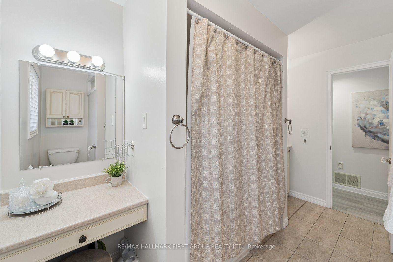 Photo 24 of 577 Creekview Circle, Pickering, West Shore — HOMEH