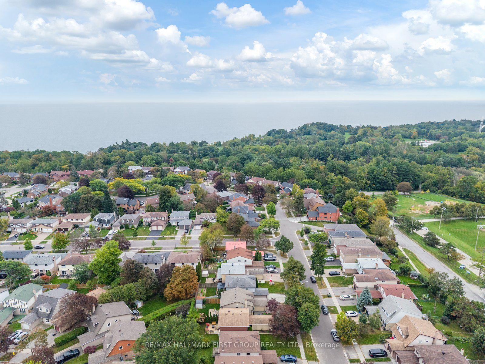 Photo 47 of 577 Creekview Circle, Pickering, West Shore — HOMEH