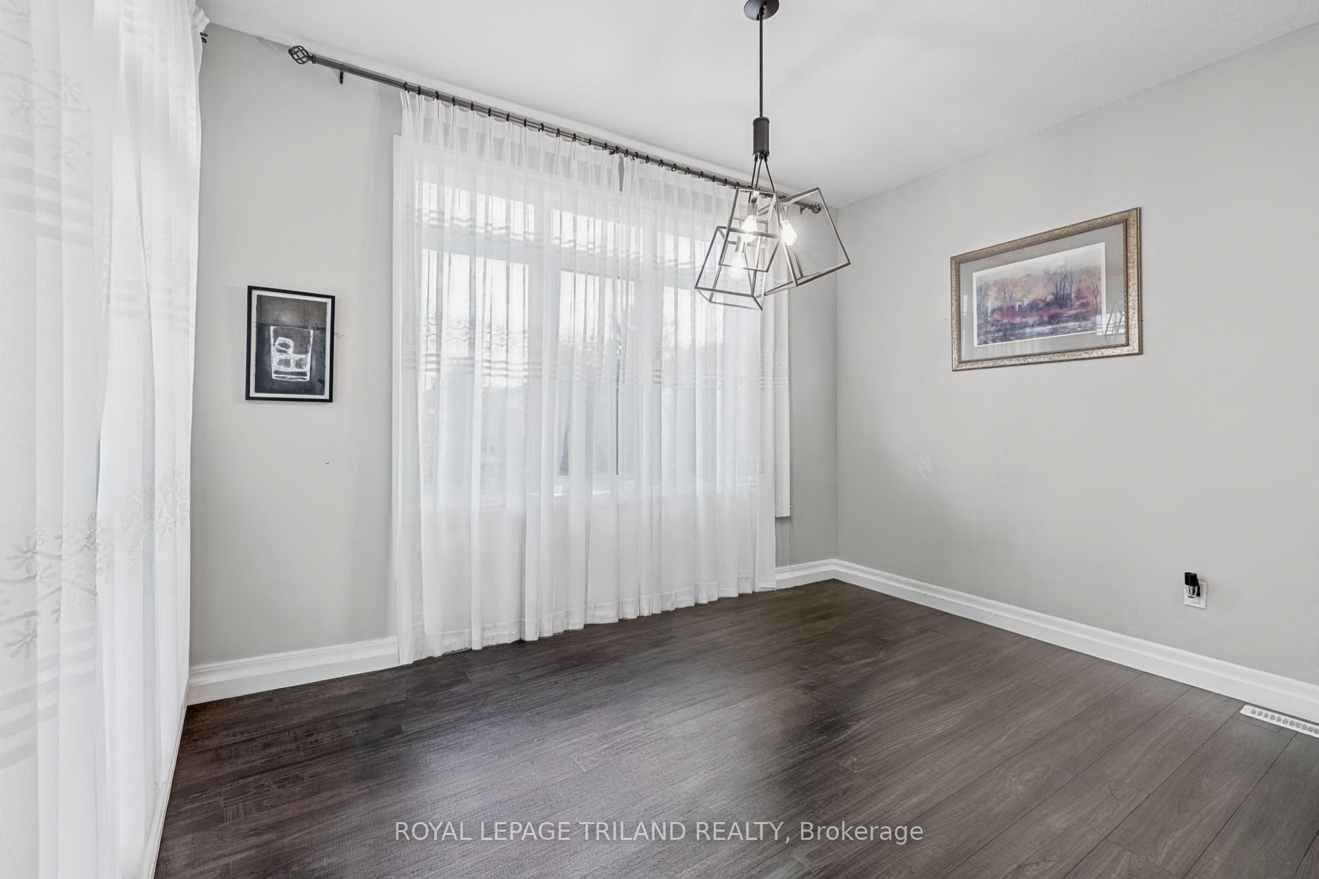 Photo 9 of Unit 167, 1061 Eagletrace Drive, London, North R — HOMEH