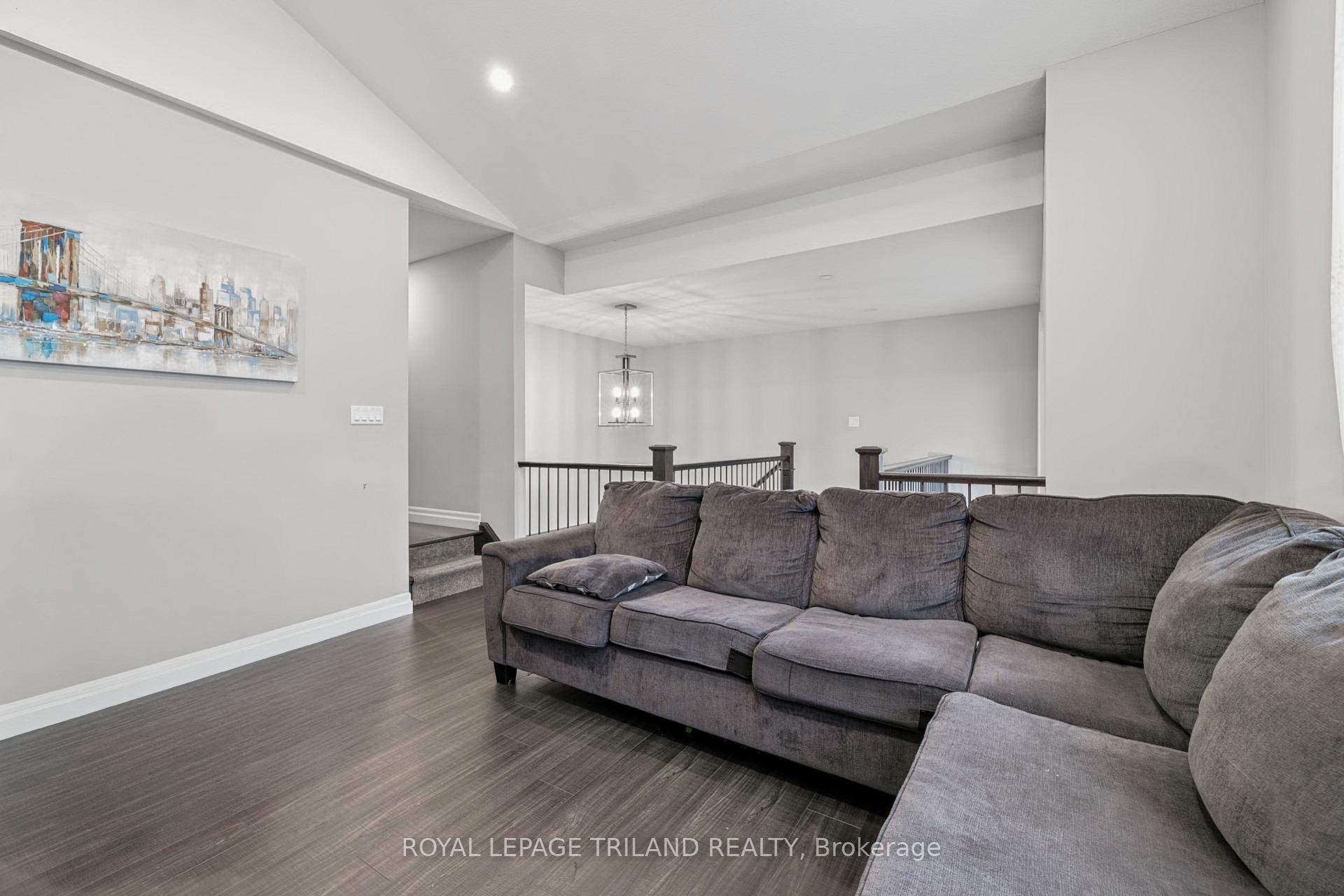 Photo 18 of Unit 167, 1061 Eagletrace Drive, London, North R — HOMEH