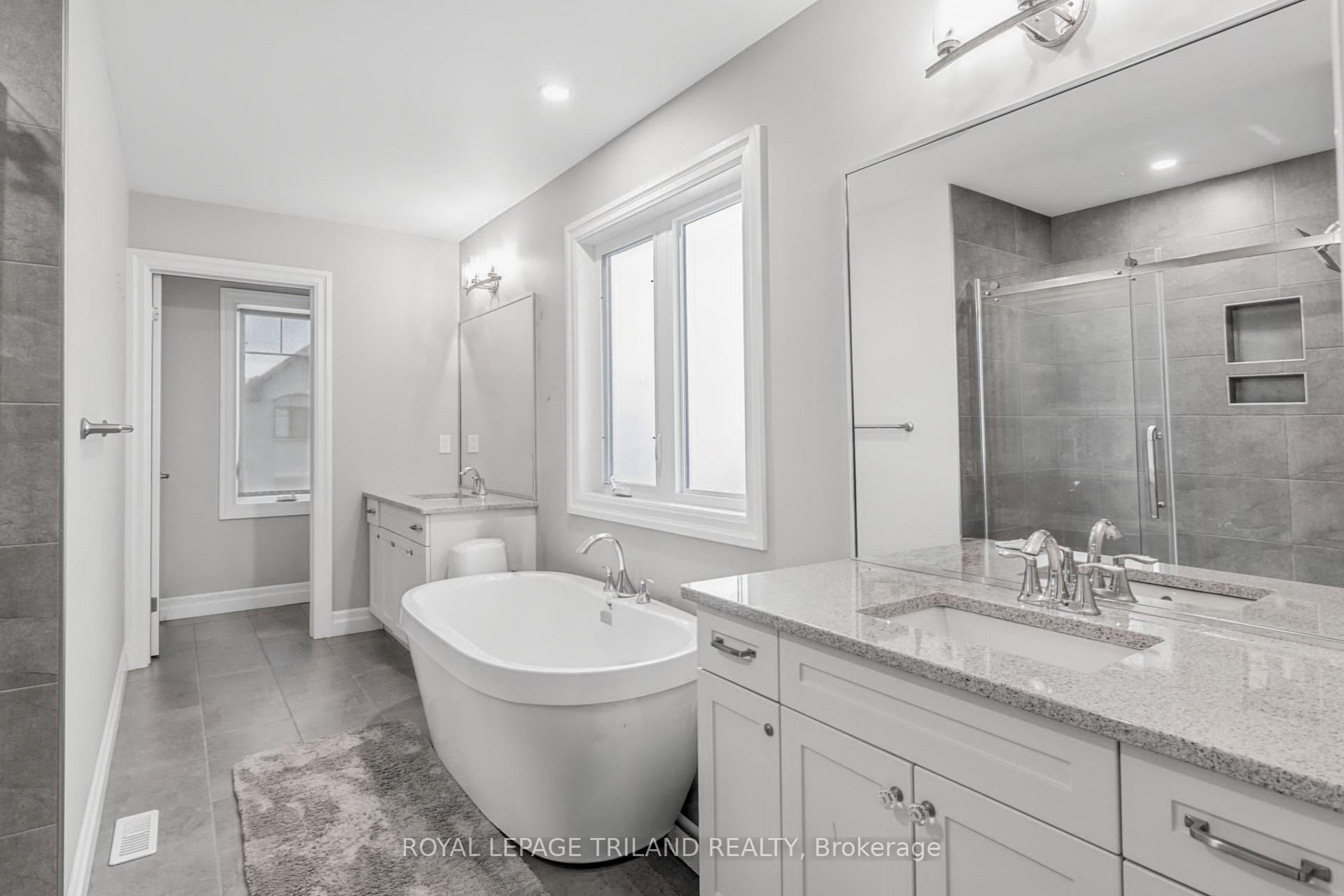 Photo 23 of Unit 167, 1061 Eagletrace Drive, London, North R — HOMEH