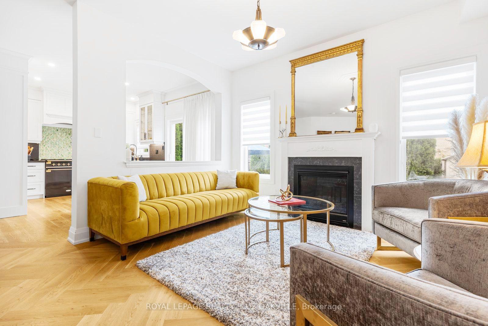 Photo 10 of 3119 Hedges Drive, Burlington, Alton — HOMEH