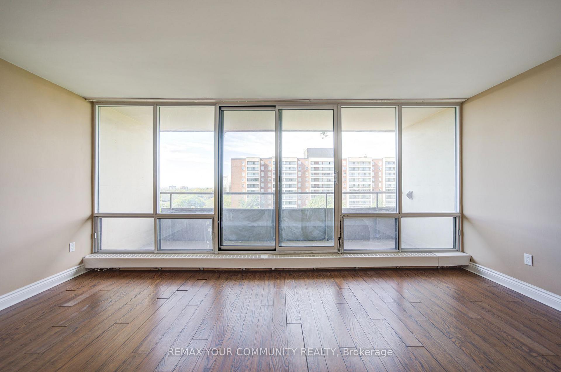 Photo 21 of Unit 711, 19 Four Winds Drive, North York, York University Heights — HOMEH