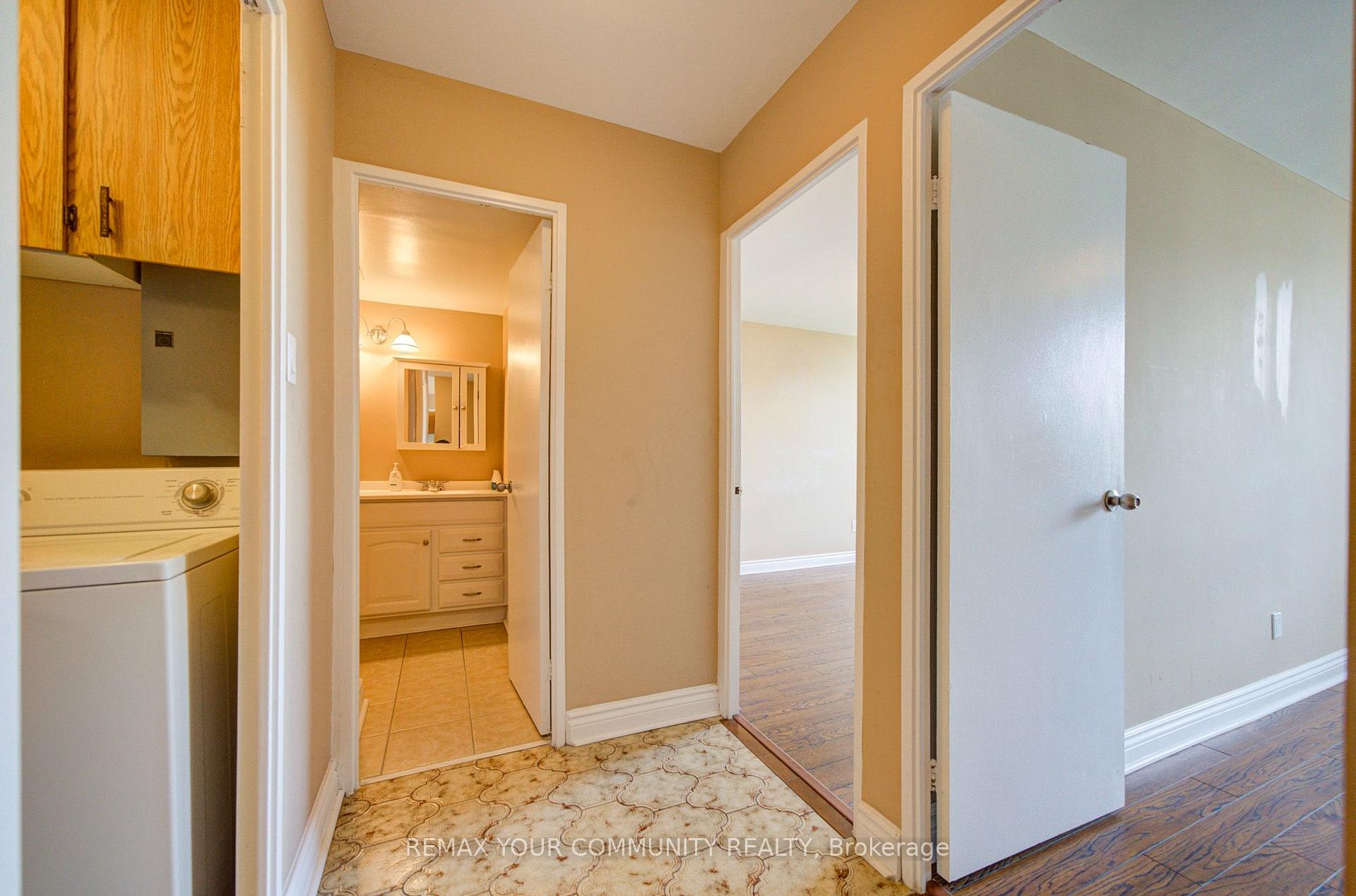 Photo 24 of Unit 711, 19 Four Winds Drive, North York, York University Heights — HOMEH