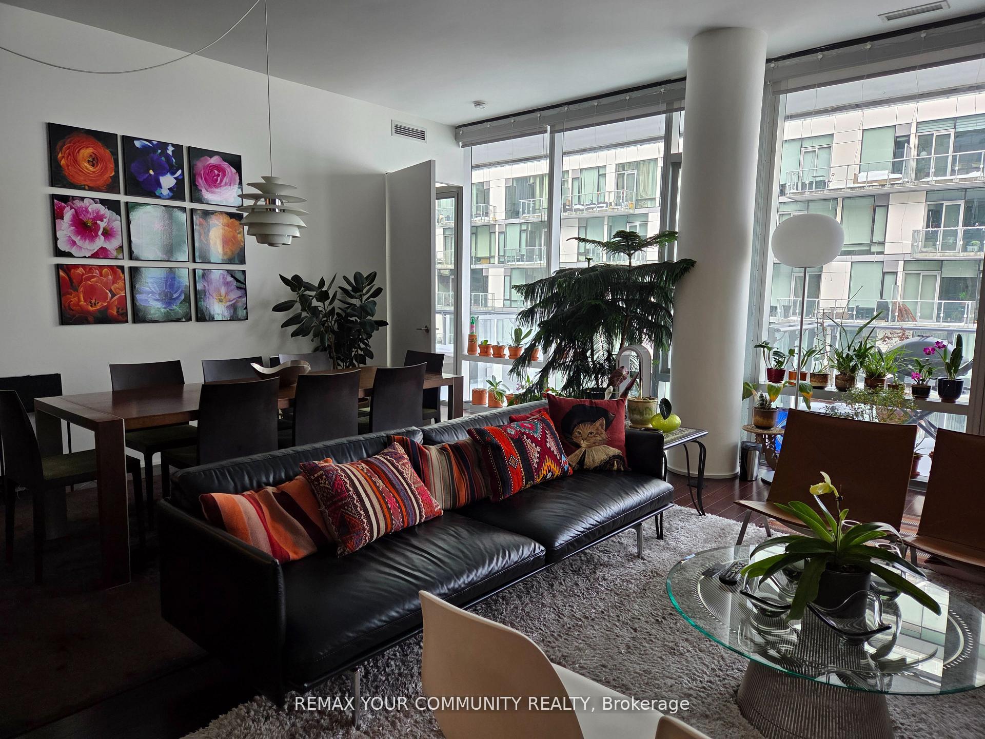 Photo 3 of Unit 815, 39 Queens Quay E, Toronto, Waterfront Communities — HOMEH