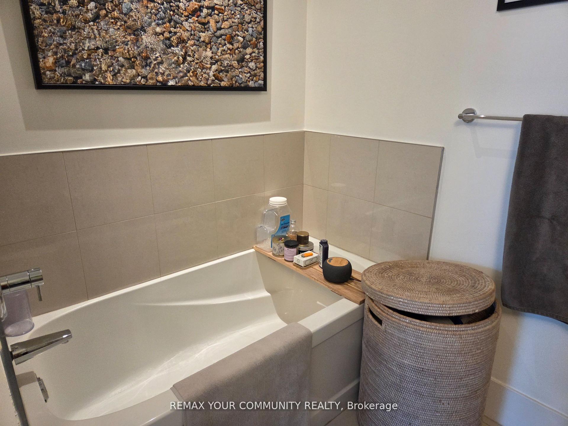 Photo 12 of Unit 815, 39 Queens Quay E, Toronto, Waterfront Communities — HOMEH