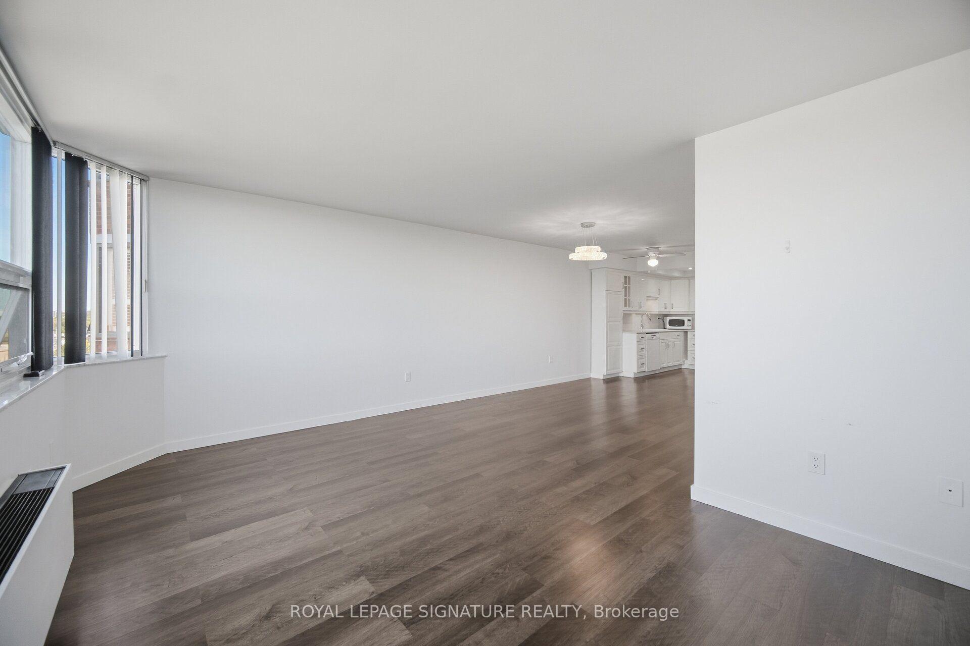 Photo 12 of Unit 1204, 121 Ling Road, Scarborough, West Hill — HOMEH