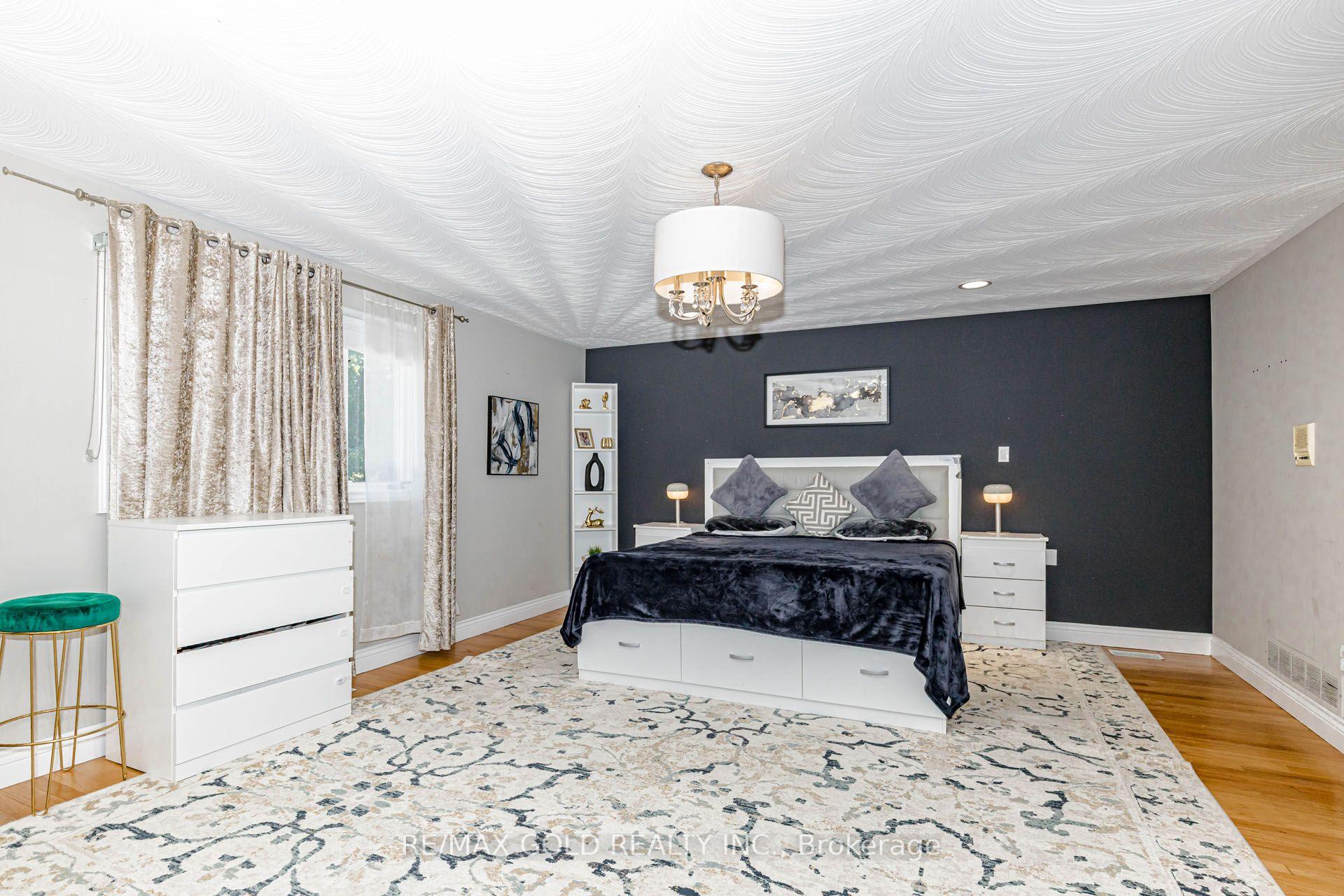 Photo 18 of 108 Montmorency Drive, Hamilton, Red Hill — HOMEH