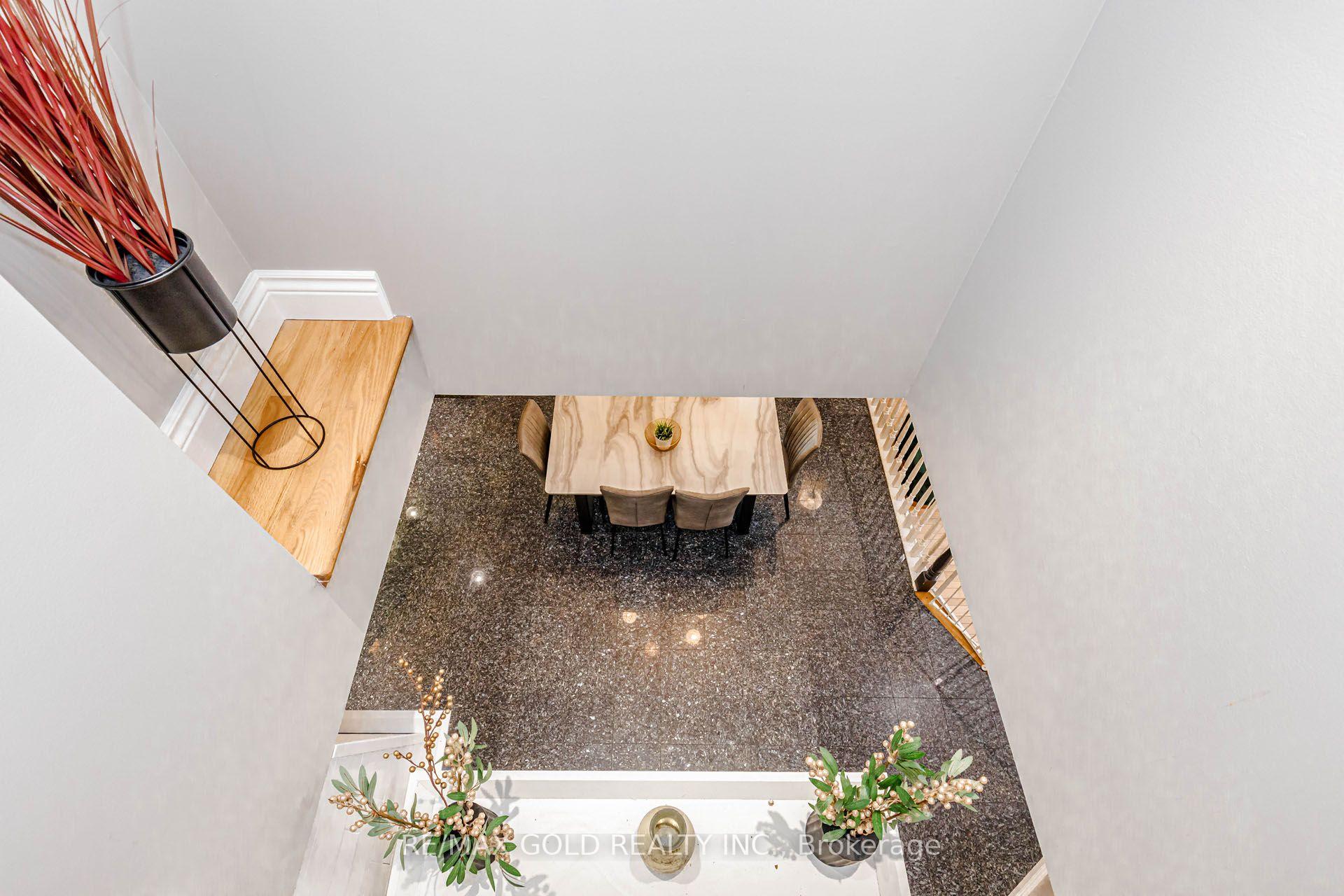 Photo 32 of 108 Montmorency Drive, Hamilton, Red Hill — HOMEH