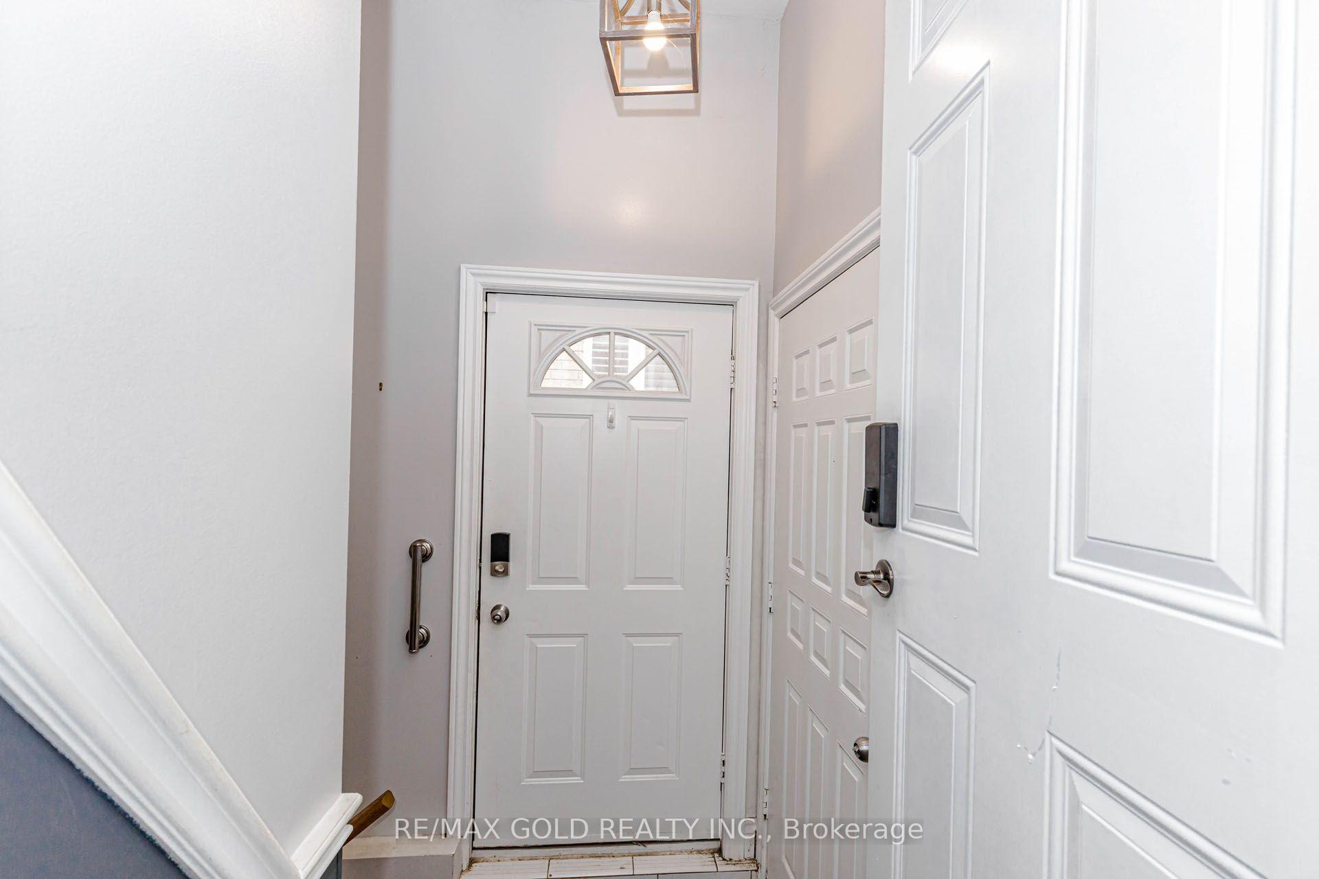 Photo 36 of 108 Montmorency Drive, Hamilton, Red Hill — HOMEH