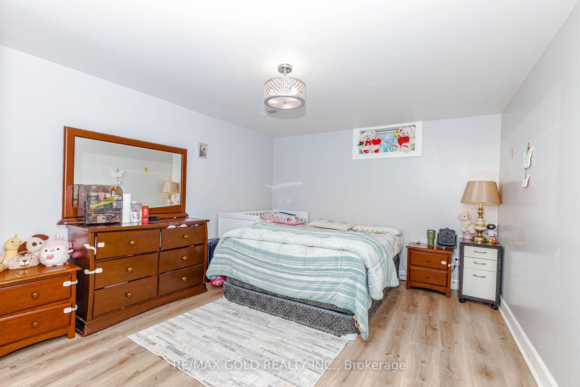 Photo 38 of 108 Montmorency Drive, Hamilton, Red Hill — HOMEH