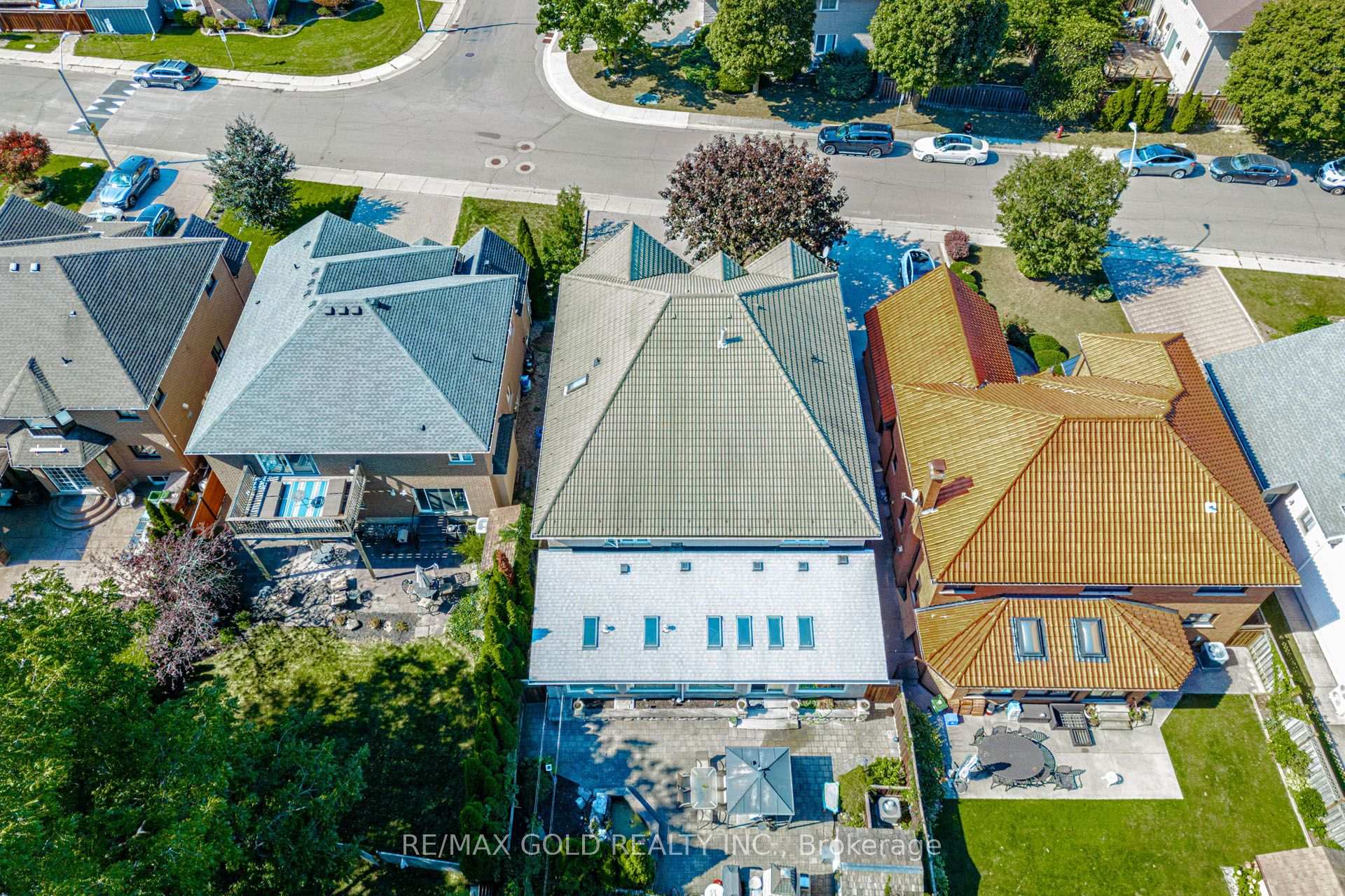 Photo 50 of 108 Montmorency Drive, Hamilton, Red Hill — HOMEH