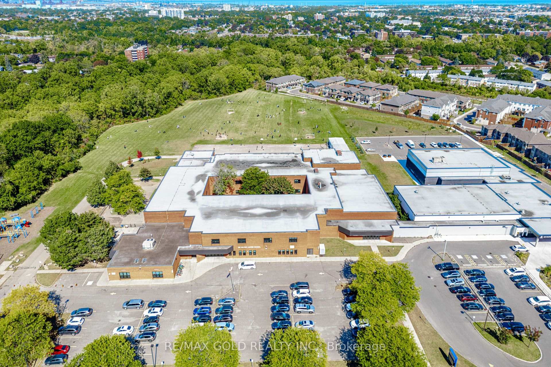 Photo 53 of 108 Montmorency Drive, Hamilton, Red Hill — HOMEH