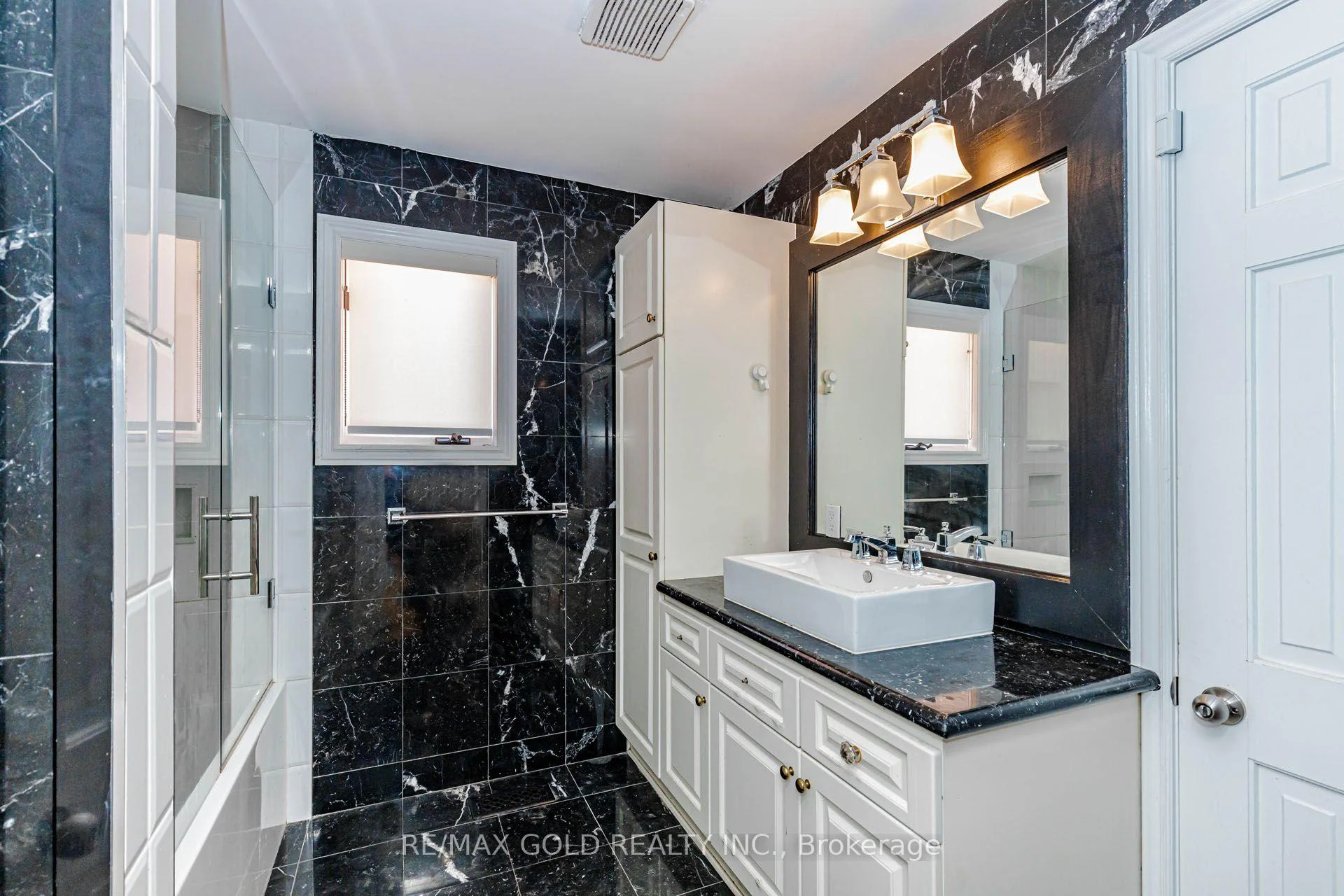 Photo 33 of 108 Montmorency Drive, Hamilton, Red Hill — HOMEH