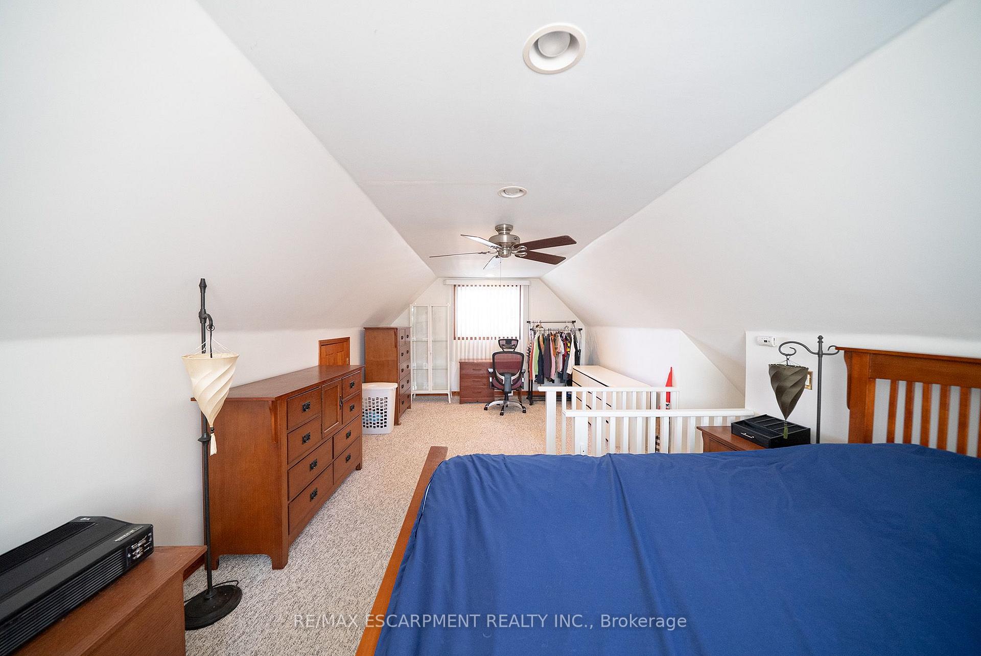 Photo 18 of 89 Salisbury Avenue, Brantford, Eagle Place — HOMEH