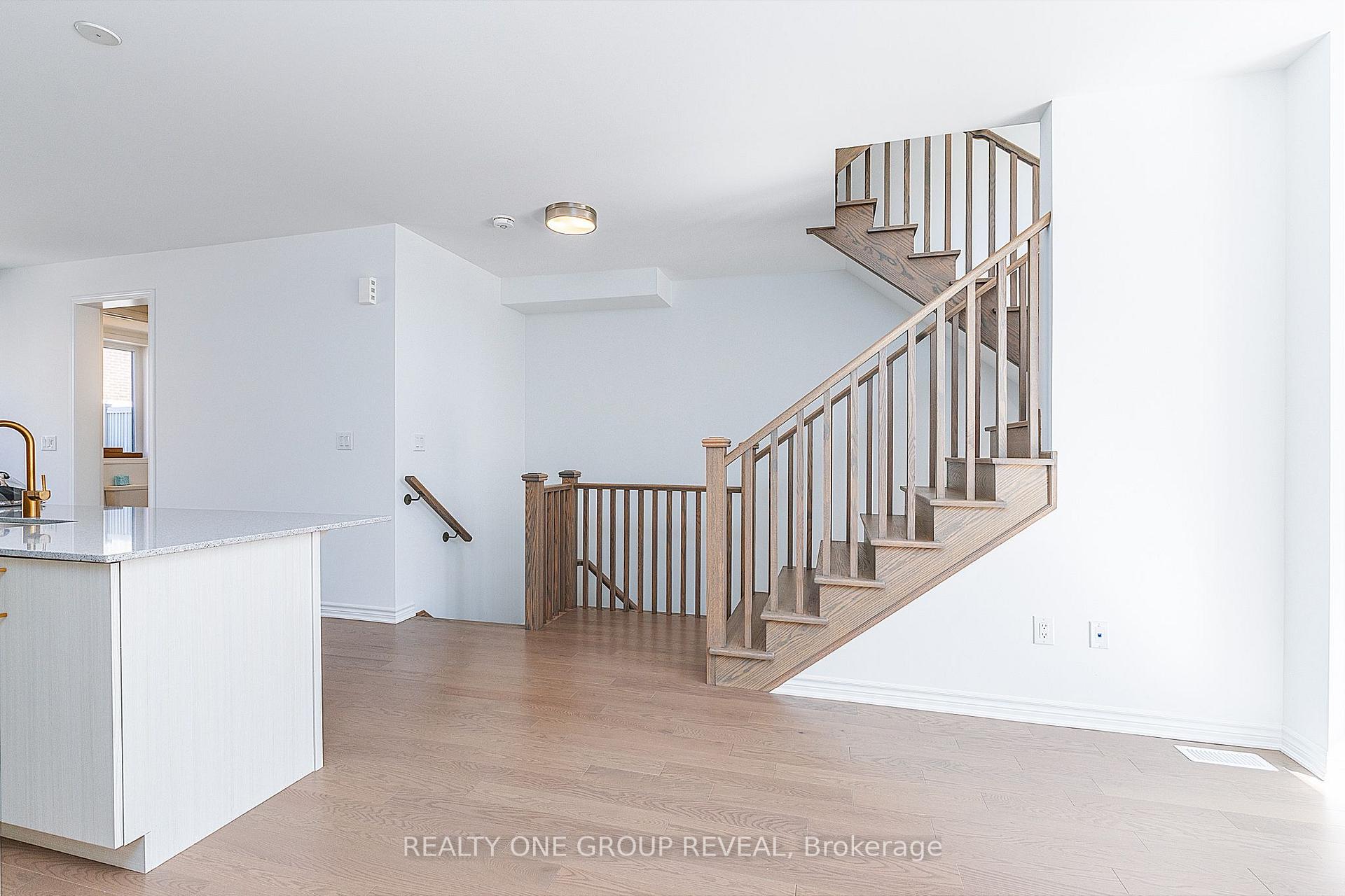 Photo 11 of 314 Stony Hill Boulevard, Markham, Rural Markham — HOMEH