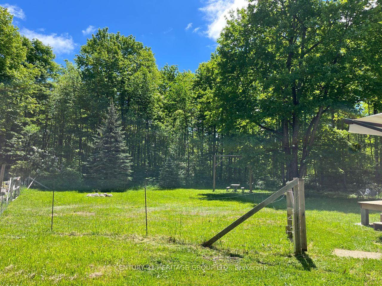 Photo 8 of 580223 Sideroad 60, Chatsworth — HOMEH