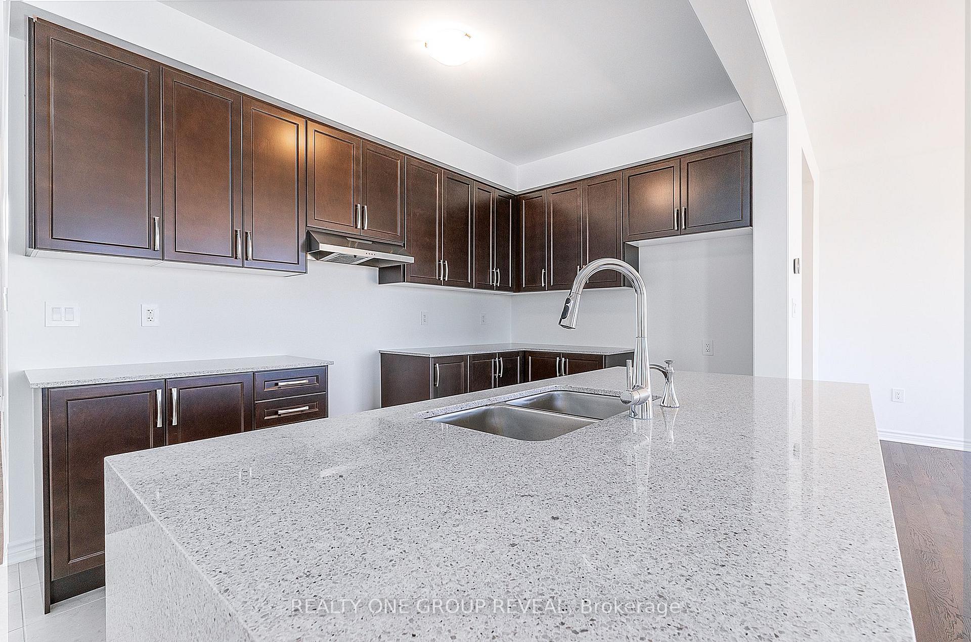 Photo 11 of 3435 Deepglade Path, Pickering, Rural Pickering — HOMEH