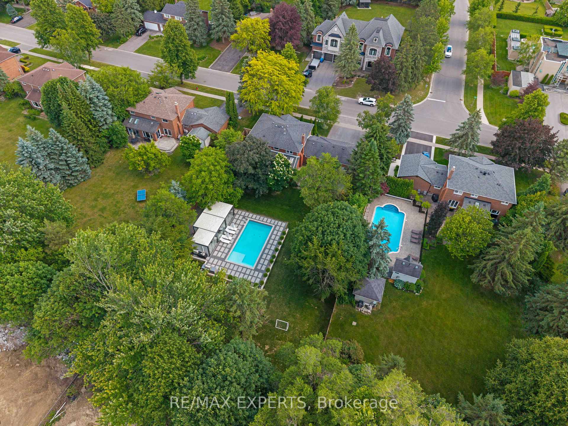 Photo 34 of 160 Burton Grove, King, King City — HOMEH