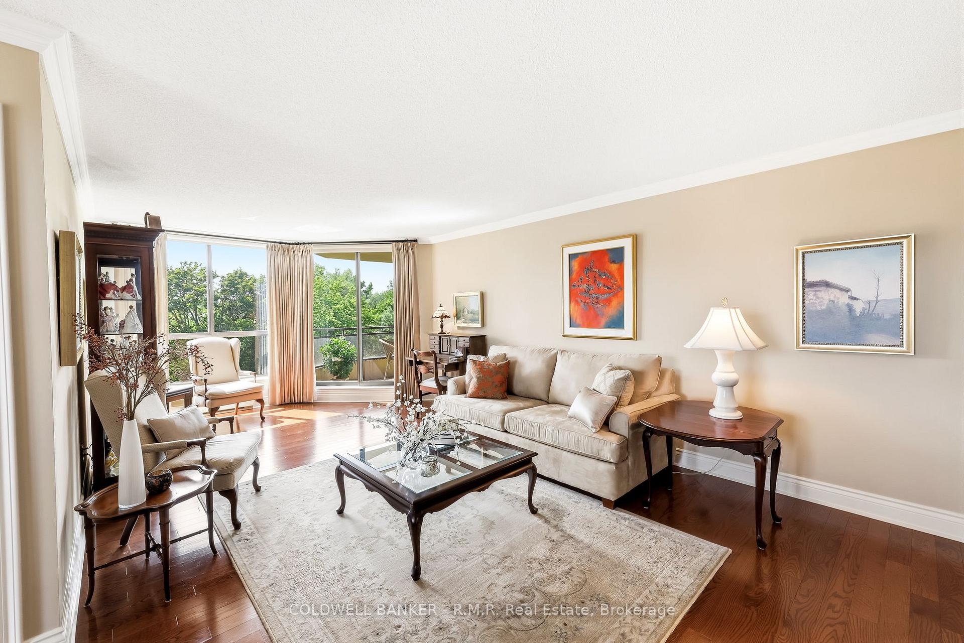 Photo 10 of Unit 305, 900 Wilson Road N, Oshawa, Centennial — HOMEH