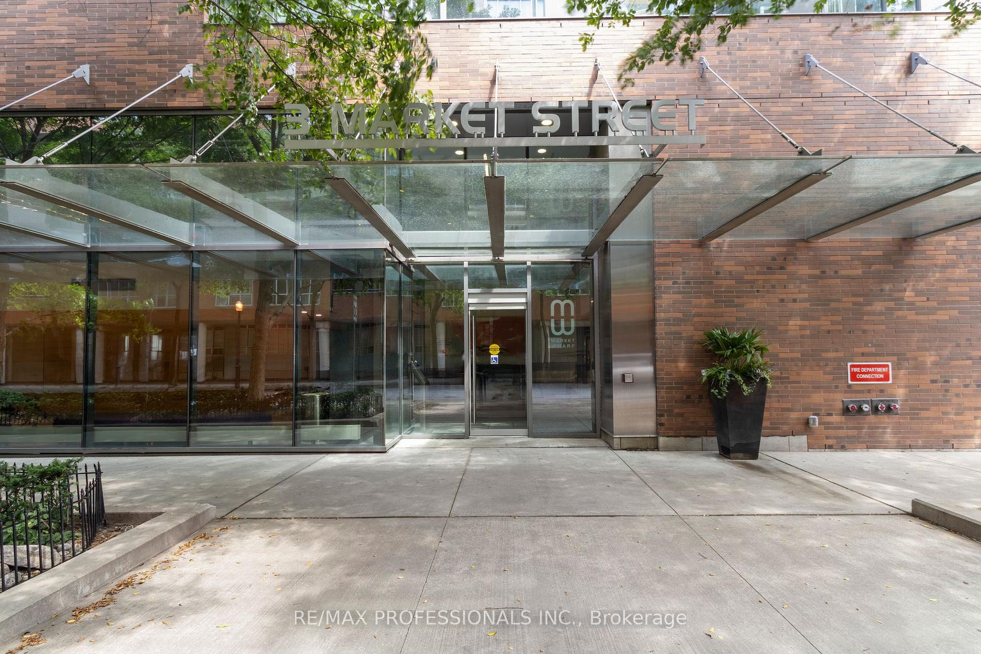 Photo 5 of Unit 422, 3 Market Street, Toronto, Waterfront Communities — HOMEH