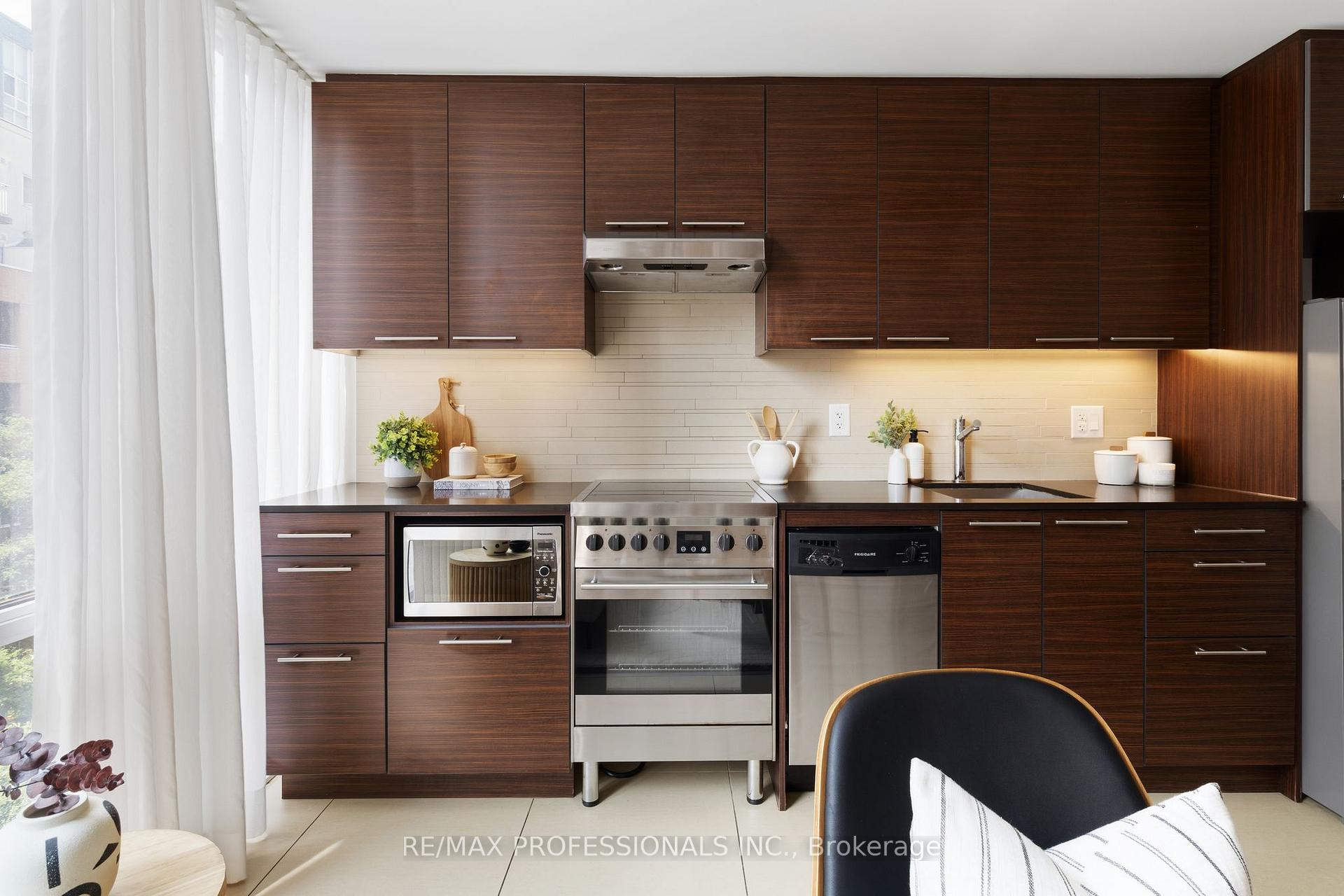 Photo 22 of Unit 422, 3 Market Street, Toronto, Waterfront Communities — HOMEH