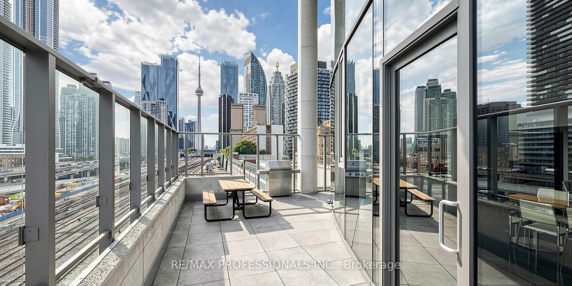 Photo 47 of Unit 422, 3 Market Street, Toronto, Waterfront Communities — HOMEH