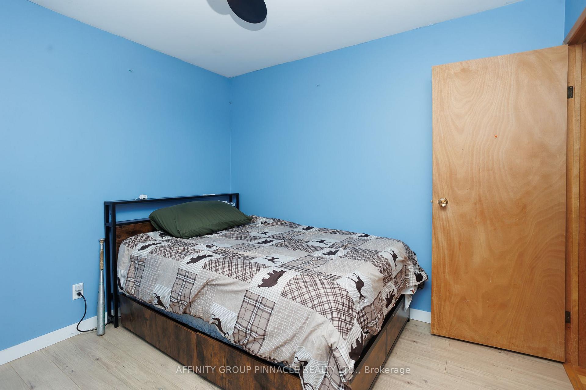 Photo 15 of 24 Oakwood Drive, Kawartha Lakes, Verulam — HOMEH