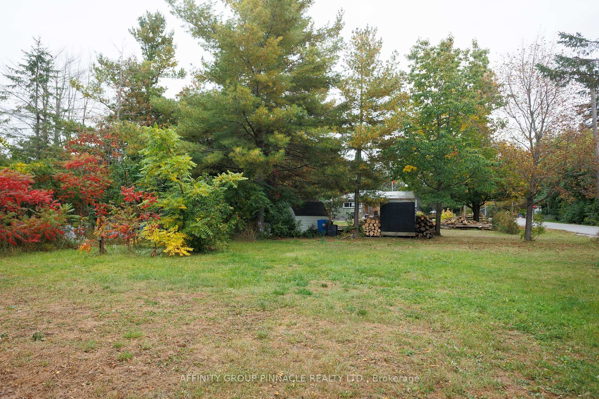 Photo 24 of 24 Oakwood Drive, Kawartha Lakes, Verulam — HOMEH