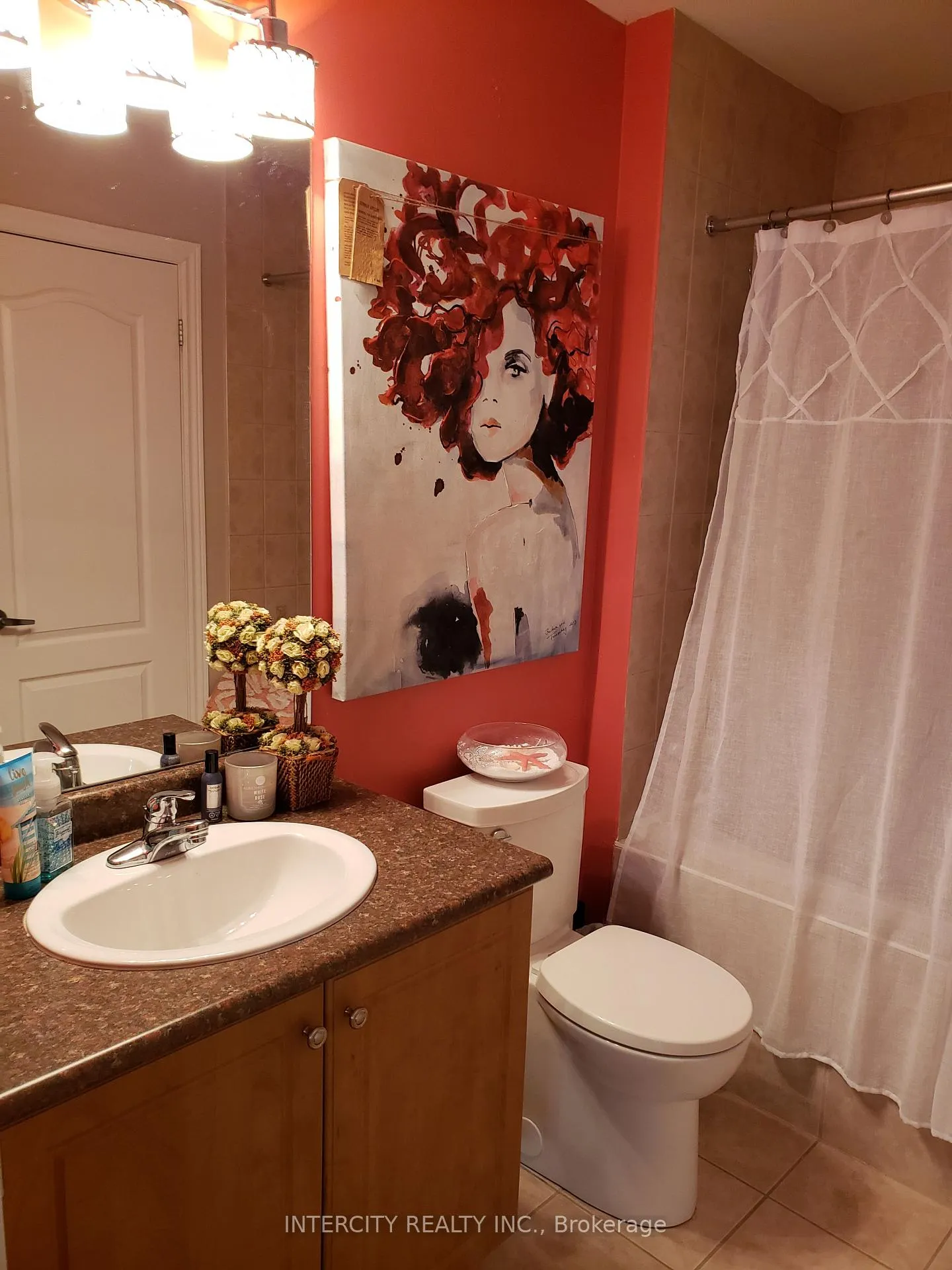 Photo 9 of 59 Alysha Way, Vaughan, Patterson — HOMEH