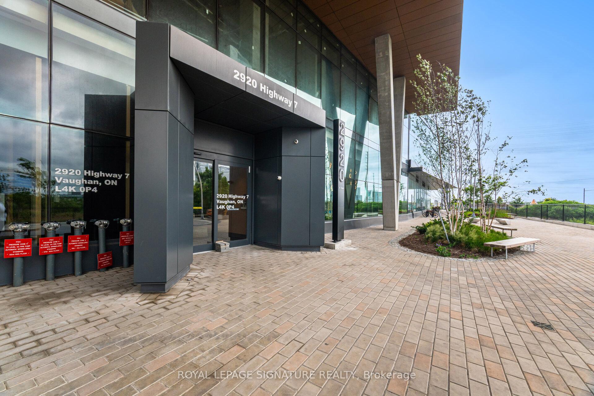 Photo 2 of Unit 3304, 2920 Highway 7 Road, Vaughan, Concord — HOMEH