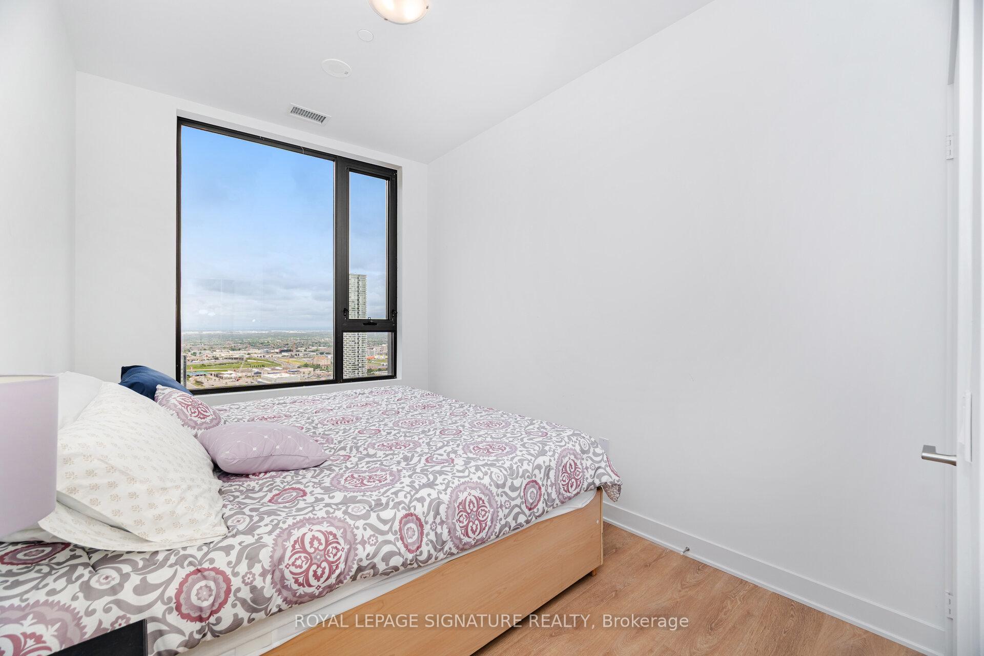 Photo 18 of Unit 3304, 2920 Highway 7 Road, Vaughan, Concord — HOMEH