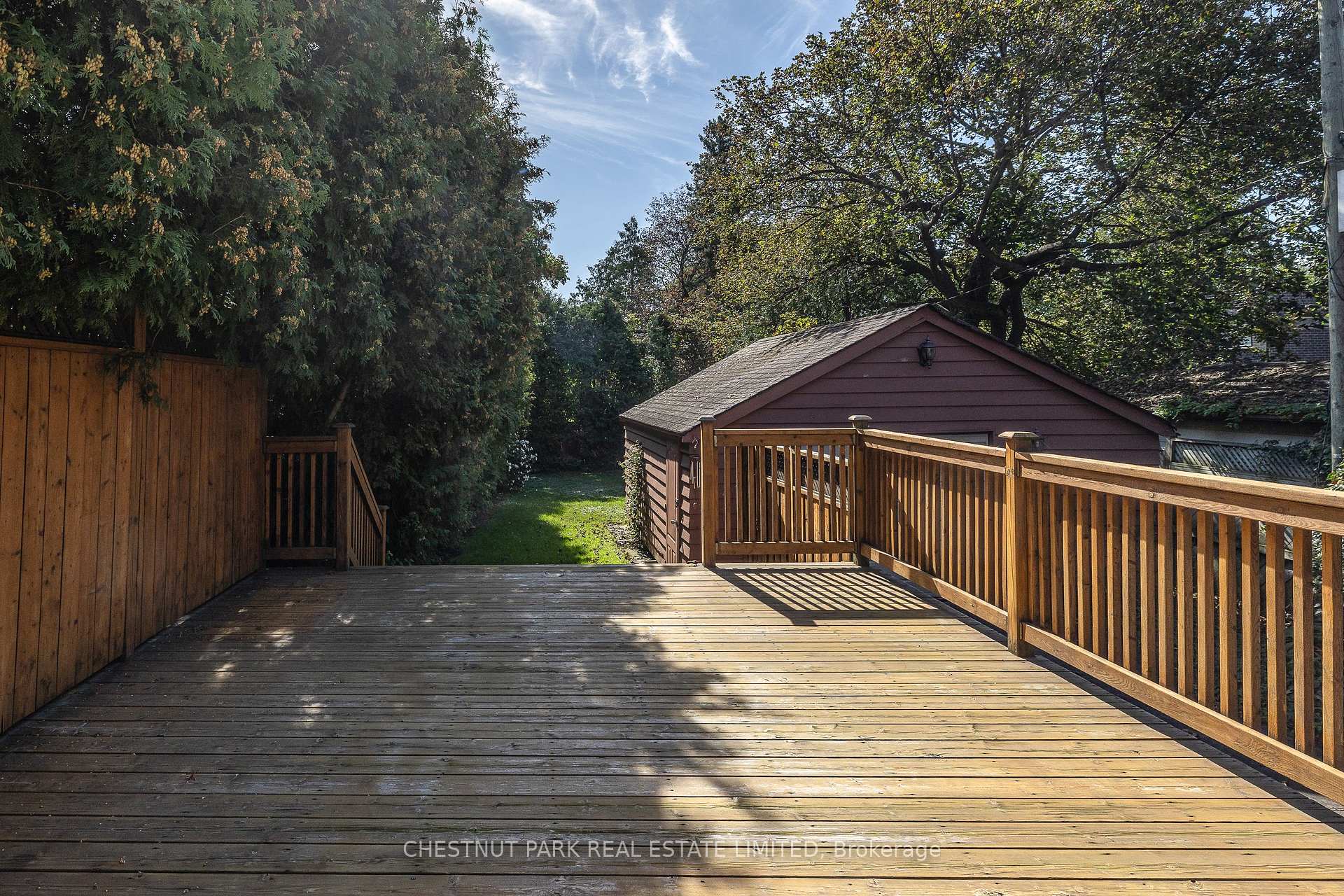 Photo 23 of 101 Southvale Drive, Toronto, Leaside — HOMEH